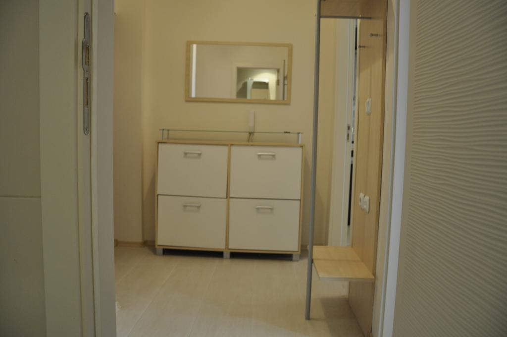 Black Sea Brееze Apartment Varna Exteriör bild